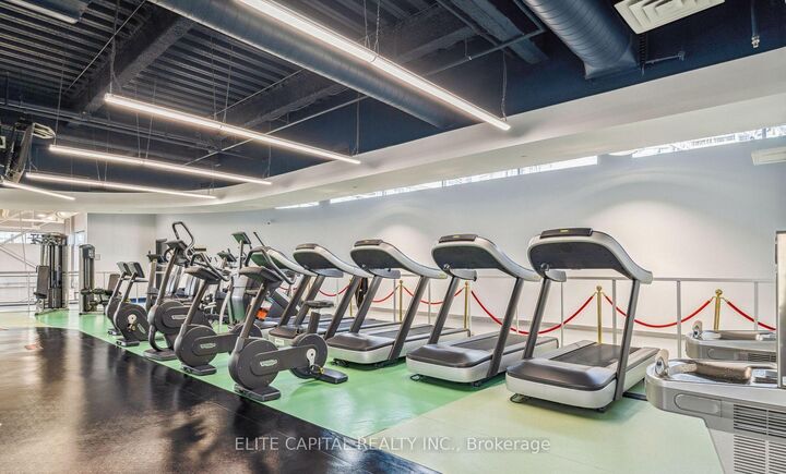 10 Navy Wharf Court 1008 — photo 1