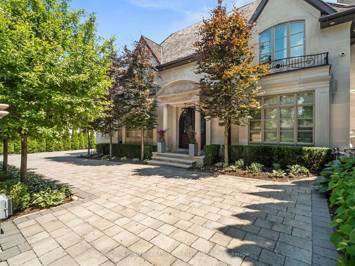 Property Photo: 143 Highland Crescent ON M2L 1H2