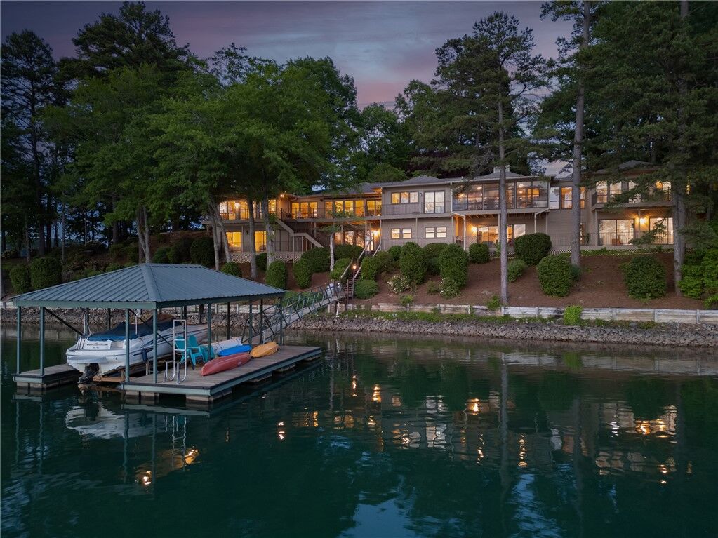 Property Photo: 5 Lighthouse Court SC 29676