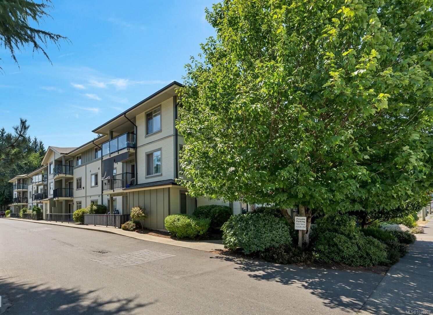 Property Photo:  2568 Dingwall St #207  BC V9L 2Y9 
