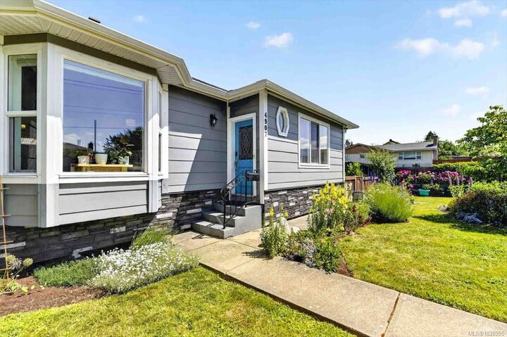 Property Photo: 4907 Morton St BC V9Y 3S8