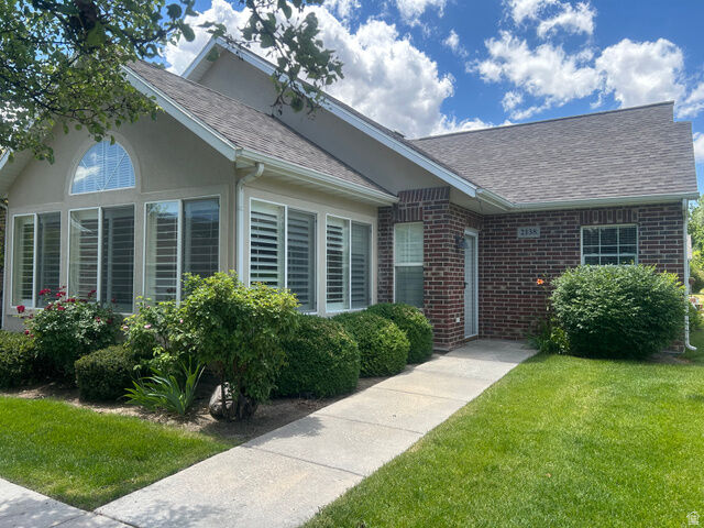 Property Photo: 2138 W Abbey Rd UT 84088