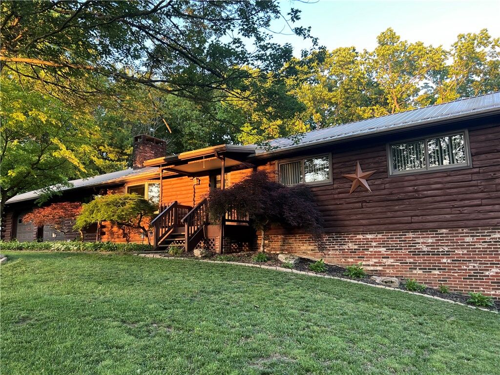 Property Photo: 6229 Terry Ln PA 15668