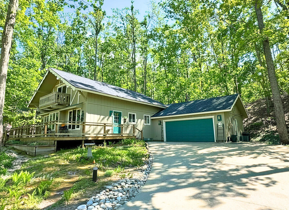 Property Photo: 1581 Michaywe Drive MI 49735