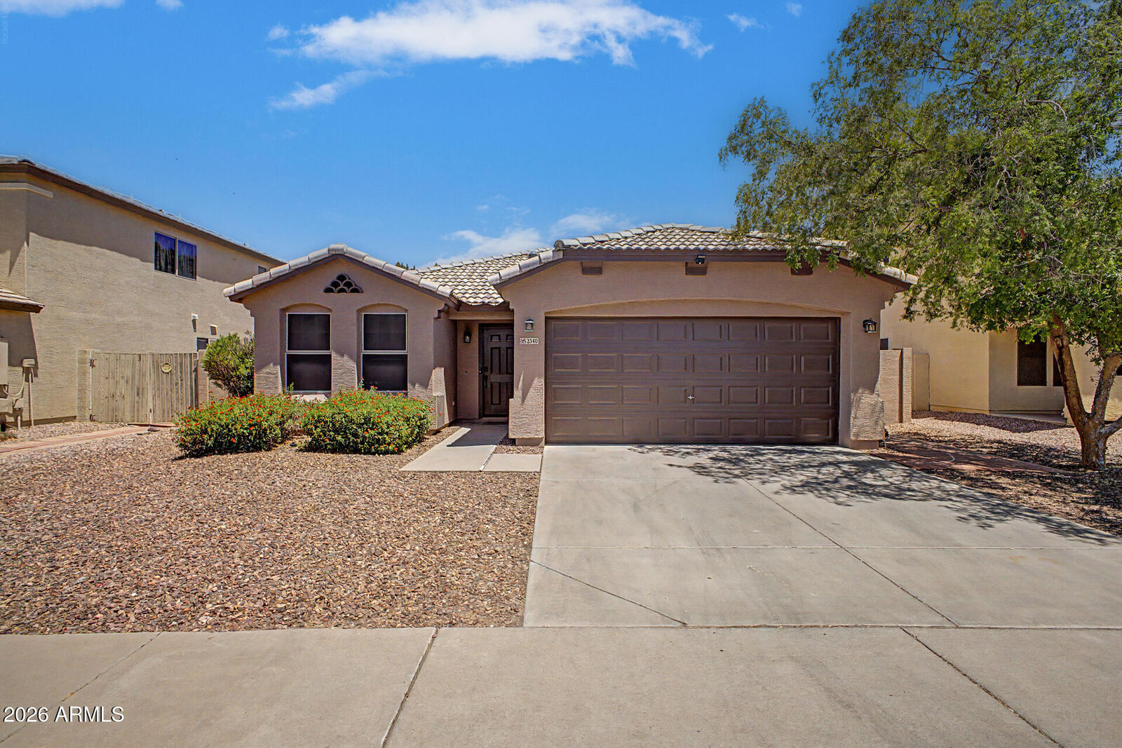 Property Photo:  2340 W Apollo Road  AZ 85041 