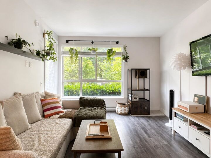 Property Photo:  2436 Kelly Avenue 102  BC V3C 0G9 