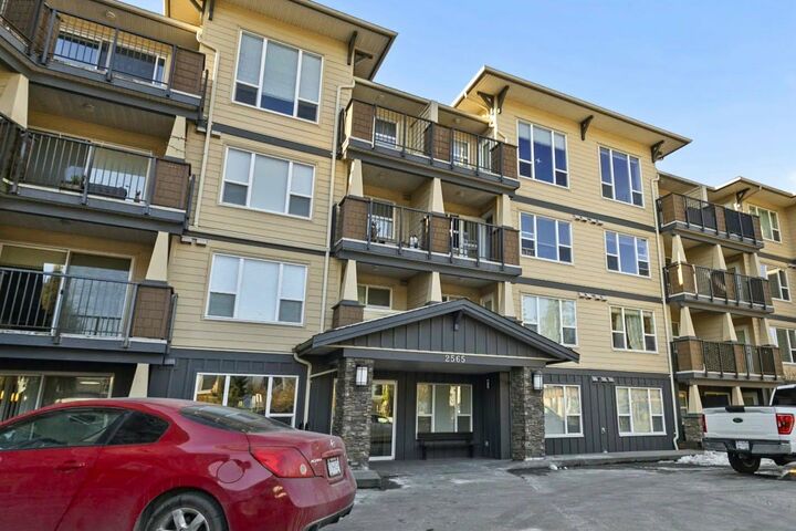 2565 Campbell Avenue 112 — photo 1