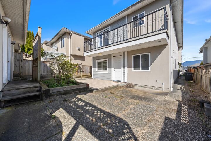 Property Photo: 6058 Woodsworth Street BC V5G 1S8