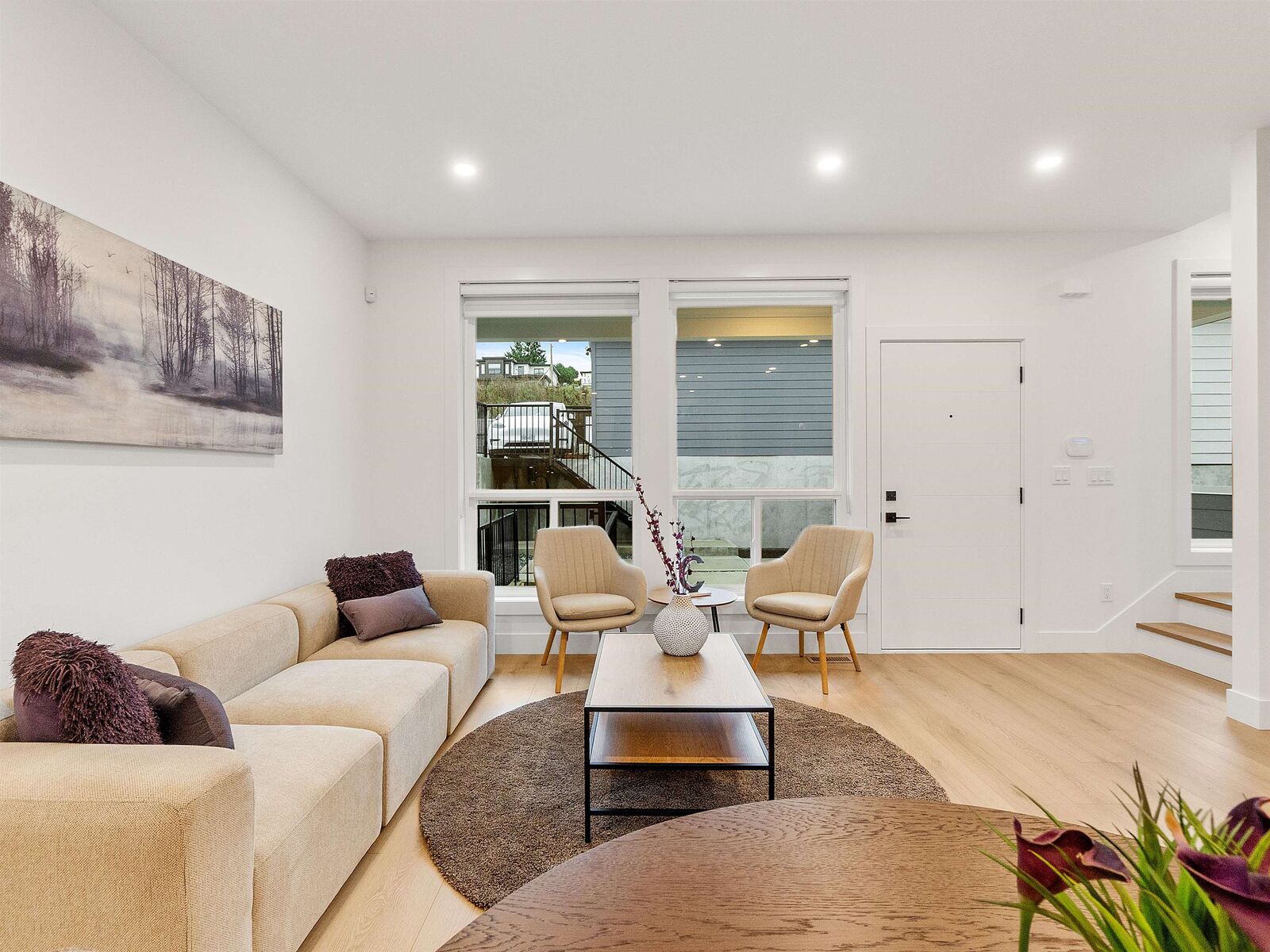 Property Photo: 16697 16 Avenue 102 BC V3S 9X7