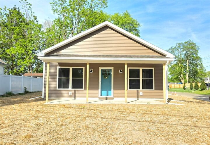 Property Photo:  450 Underwood Avenue  NY 14905 