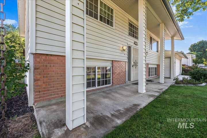 Property Photo:  9934 W Lancelot Ave  ID 83704 