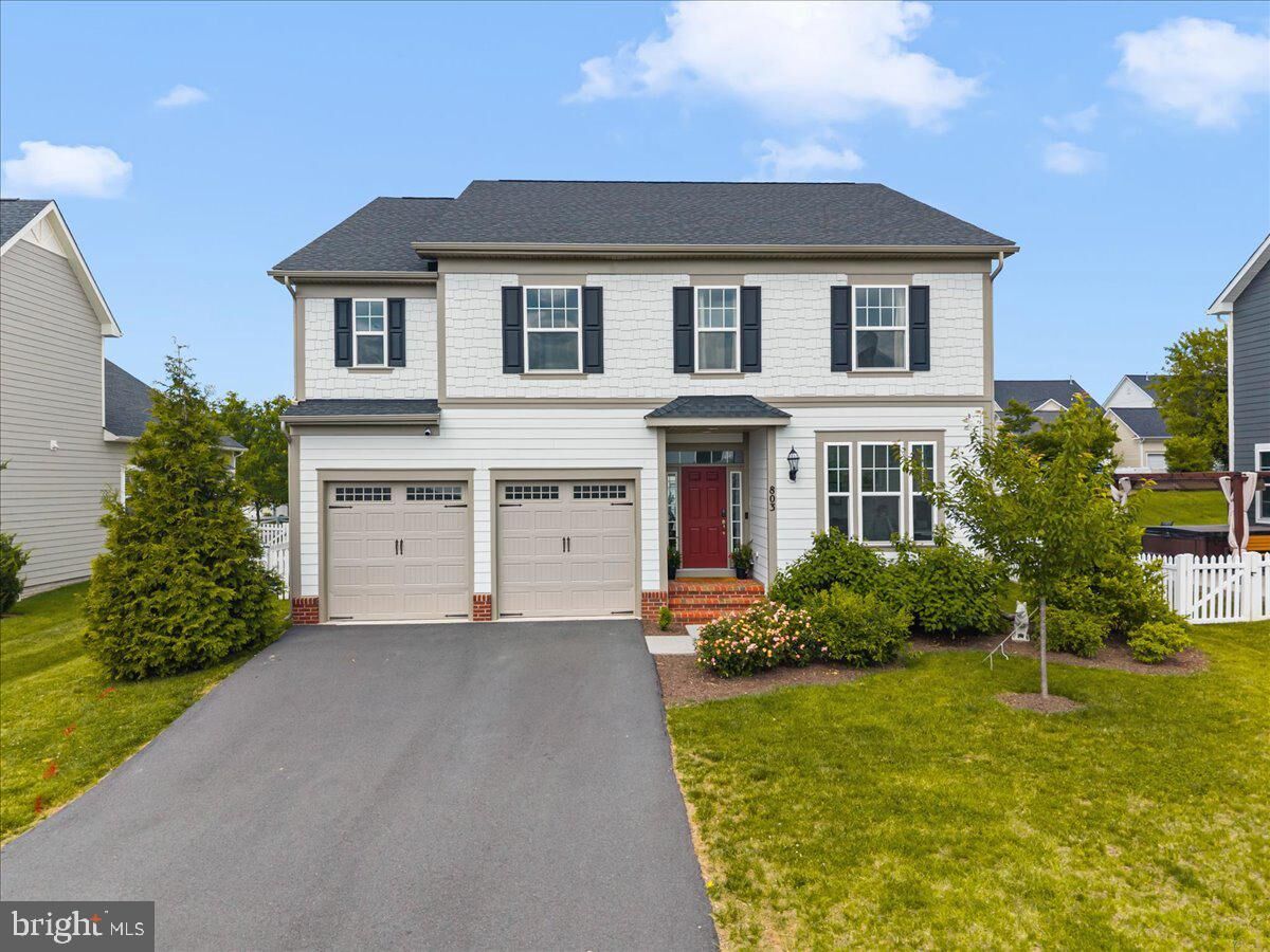 Property Photo:  803 Stephan Mace Court  VA 20132 