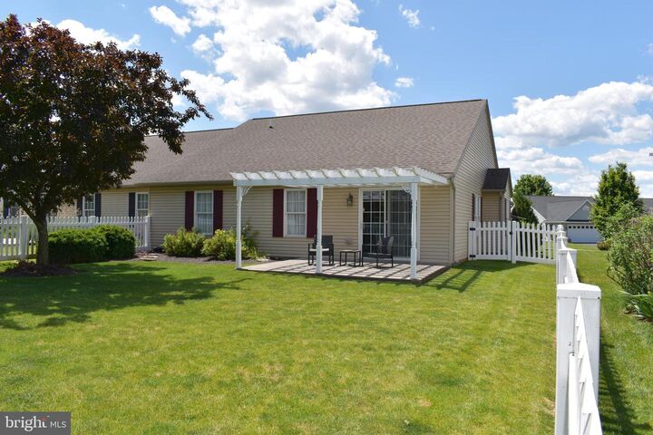 Property Photo:  176 Lantern Lane  PA 17201 