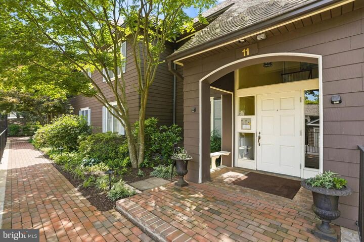 Property Photo:  11 Devon Hill Road B8  MD 21210 
