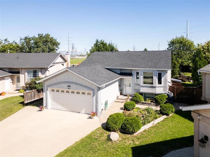 Property Photo:  55 Mount Laurel Crescent  MB R2J 4C5 