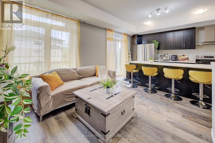 Property Photo:  34 Lomond Lane  ON N2R 0T6 