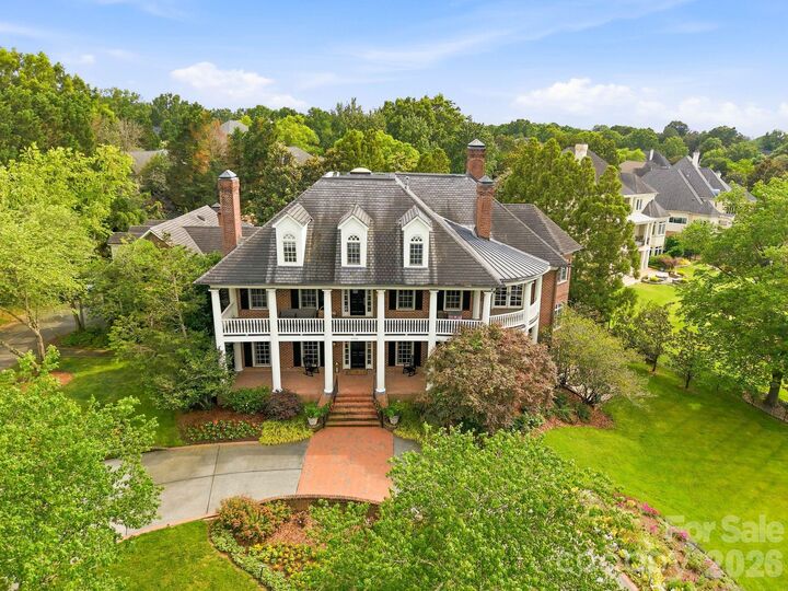 Property Photo:  8700 Challis Farm Road  NC 28226 