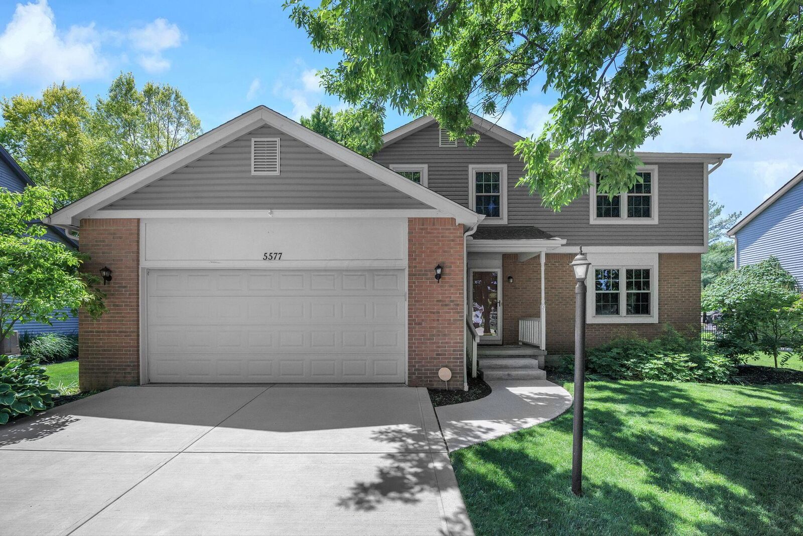 Property Photo:  5577 Davidson Road  OH 43026 