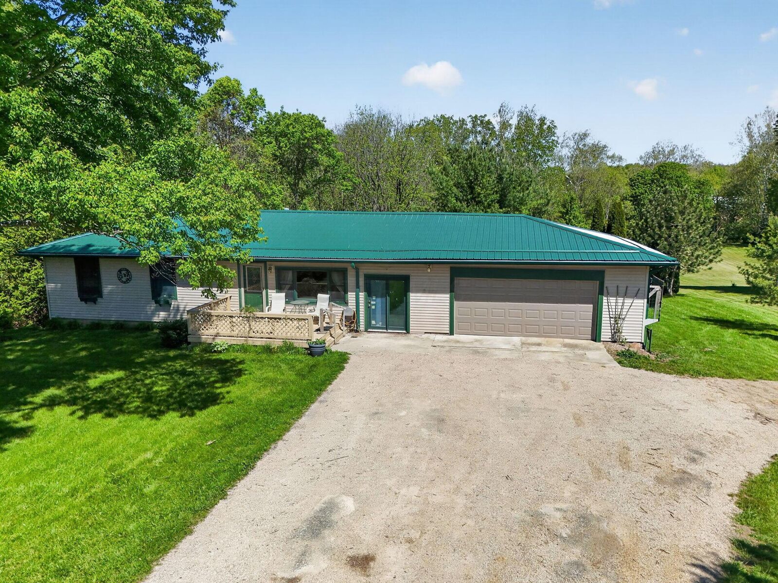 Property Photo: 8960 Mills Road OH 43061