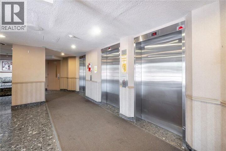 Property Photo: 25 Trailwood Drive 1004 ON L4Z 3K9