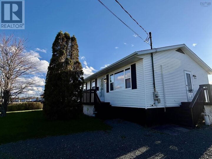 Property Photo: 733 Sharpes Lane NS B1H 4H1