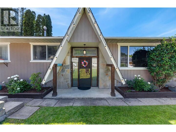 Property Photo: 691 3 Street Southeast BC V1E 4G9