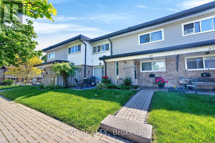 Property Photo:  925 Bayly Street 36  ON L1W 1L4 