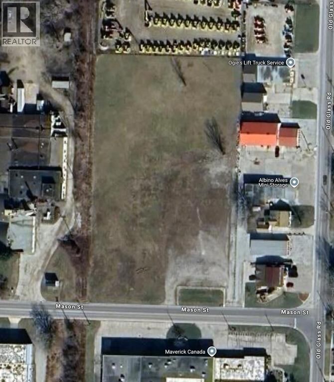 Property Photo:  2 Mason Street  ON N8A 2L2 
