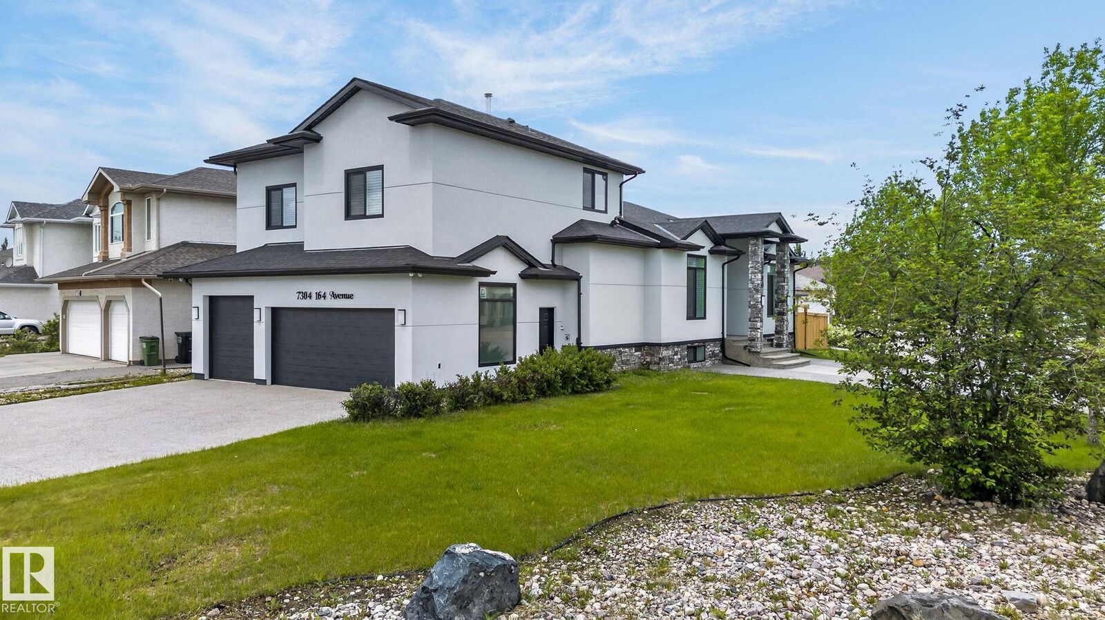 Property Photo: 7304 164 Avenue NW AB T5Z 3Y3