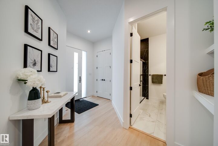 Property Photo: 20425 93 Avenue NW 2 AB T5T 7C7