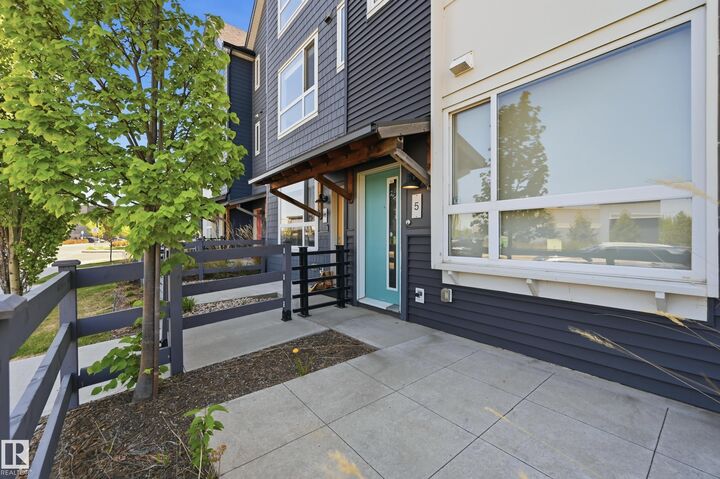 Property Photo: 100 Jensen Lakes Boulevard 5 AB T8N 7T9