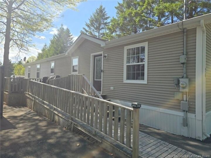 Property Photo:  90 McNulty Avenue  NB E1H 1H8 