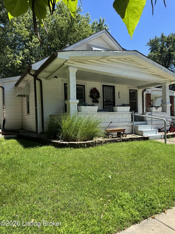 Property Photo: 523 N 34th St KY 40212