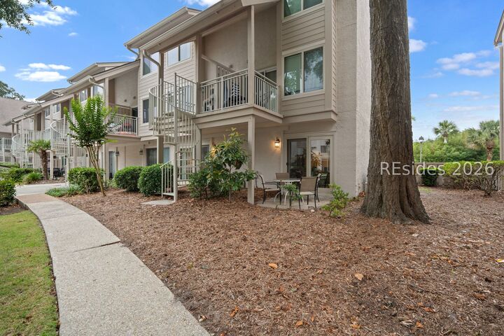Property Photo:  15 Deallyon Avenue 97  SC 29928 
