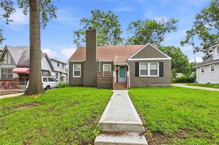 Property Photo:  7315 Lydia Avenue  MO 64131 