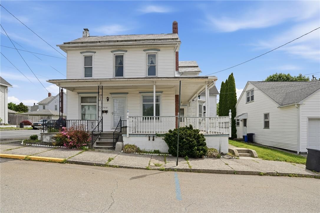 Property Photo:  202 S Schanck Avenue  PA 18072 