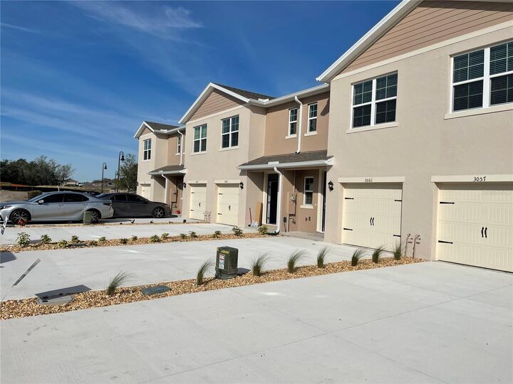 Property Photo:  3057 Canary Avenue  FL 33837 