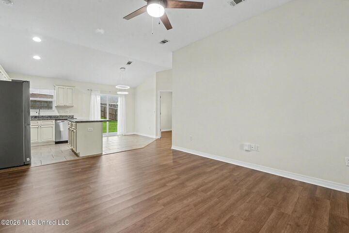 Property Photo: 13443 Willow Oak Circle MS 39503