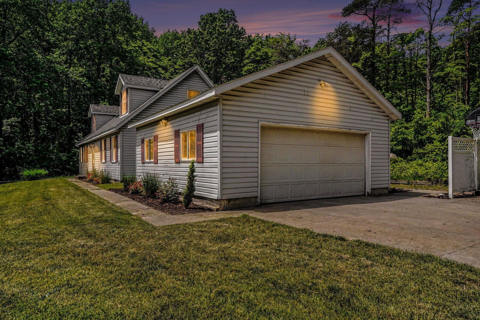 Property Photo: 3250 Arbor Lane MI 49419