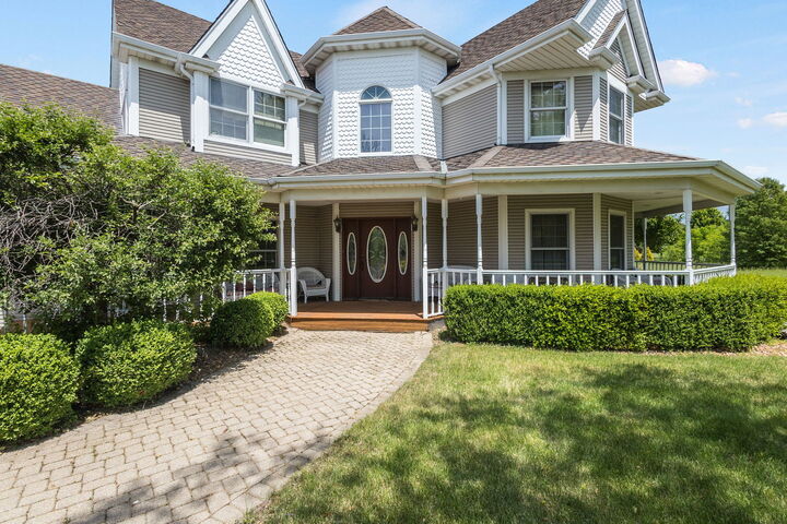 Property Photo:  1848 E Offner Road  IL 60401 