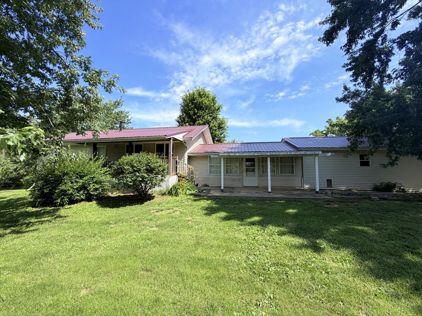 Property Photo:  17179 Swisher Hill Road  IL 61735 