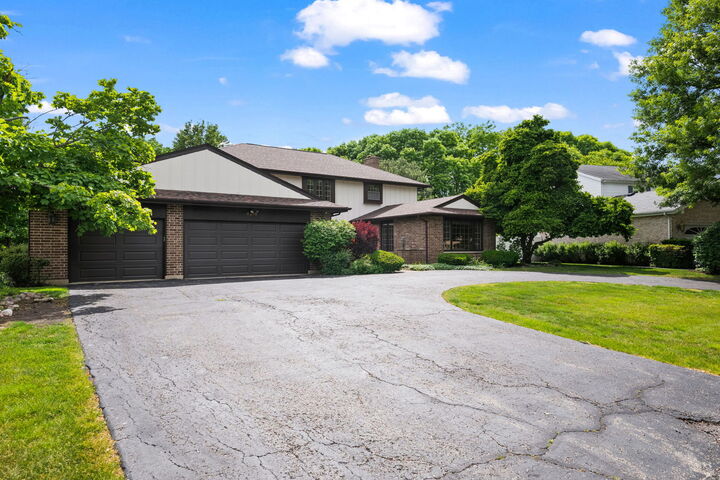 Property Photo:  4211 Ridgeland Lane  IL 60062 