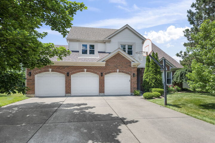 Property Photo: 2955 Whispering Oaks Drive IL 60089