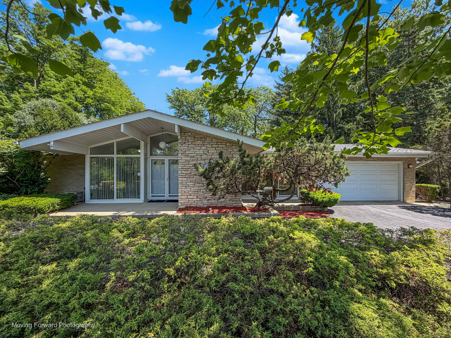 Property Photo:  6363 S Keokuk Road  IL 60525 