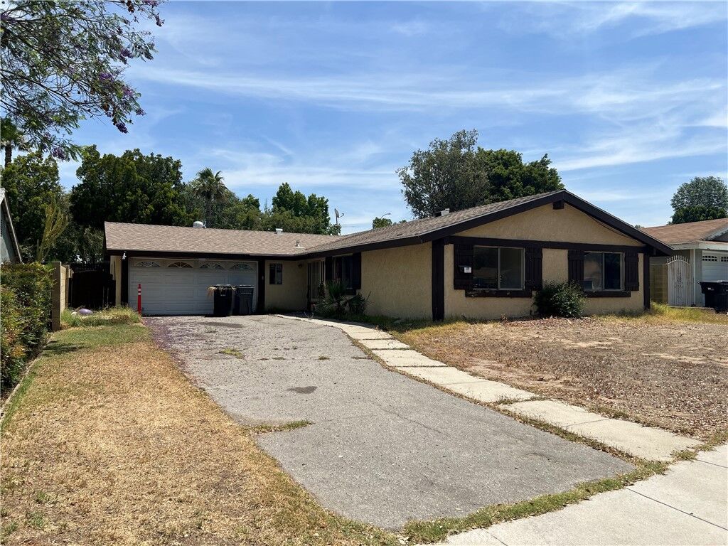 Property Photo:  3441 Crownsworth  CA 92879 