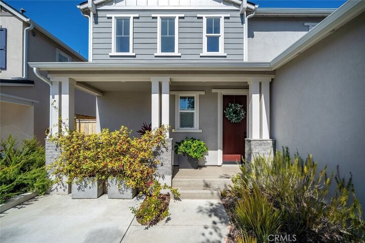 Property Photo:  106 Earthwood Lane  CA 93401 