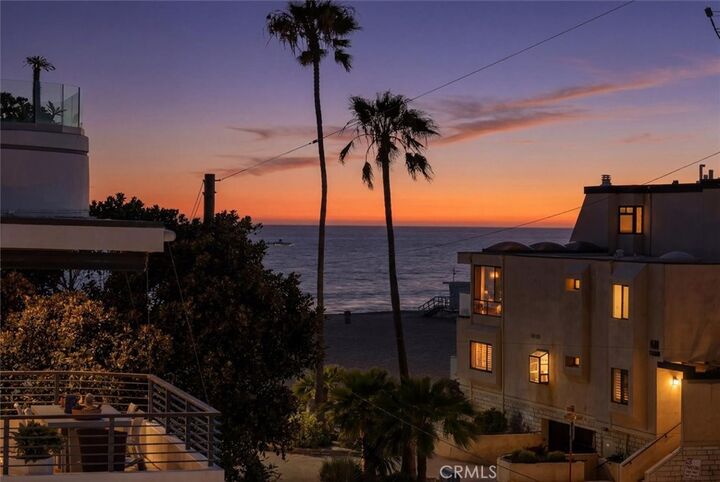 Property Photo:  42 15th Street  CA 90254 