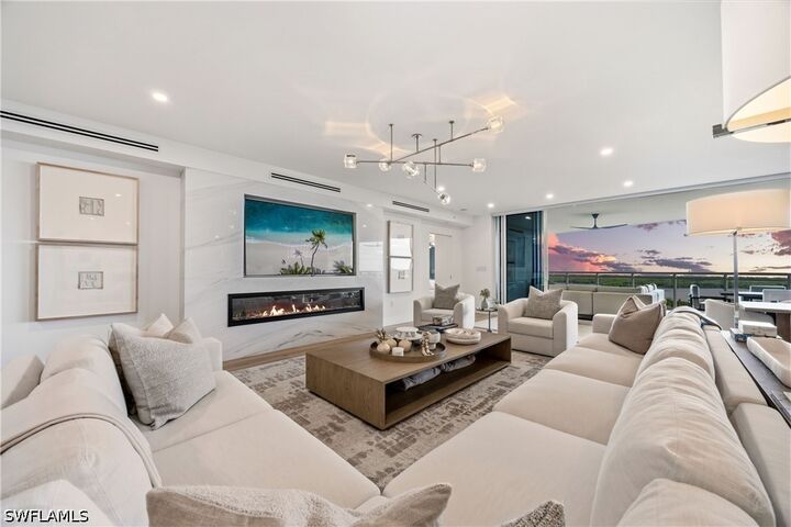Property Photo: 13945 Old Coast Road 704 FL 34110