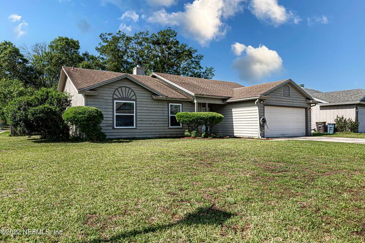 Property Photo: 8516 Bending Branch Court FL 32244