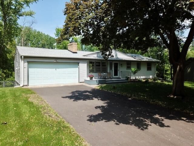 Property Photo:  24850 Amlee Road  MN 55331 